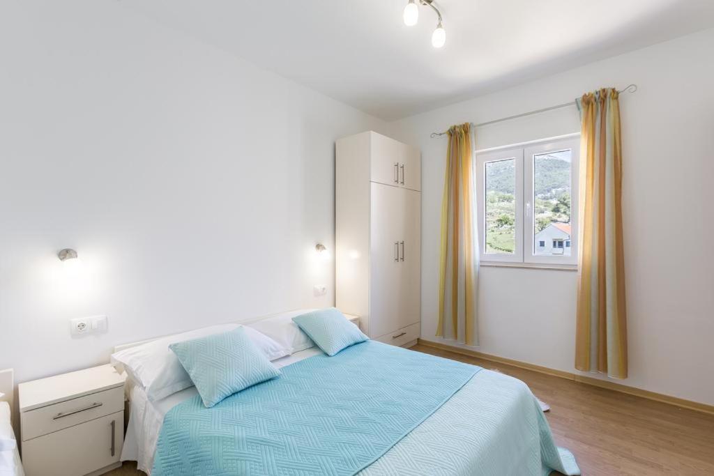 Apartments Bezmalinovic 2 Bol Eksteriør billede